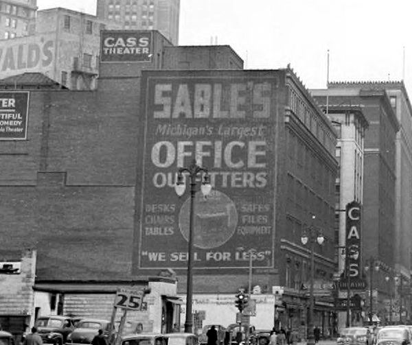 Cass Theatre - Old Photo From Wayne State Library